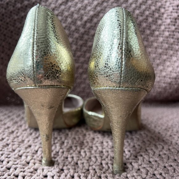 Vince Camuto D'Orsay Pump - Picture 3 of 5